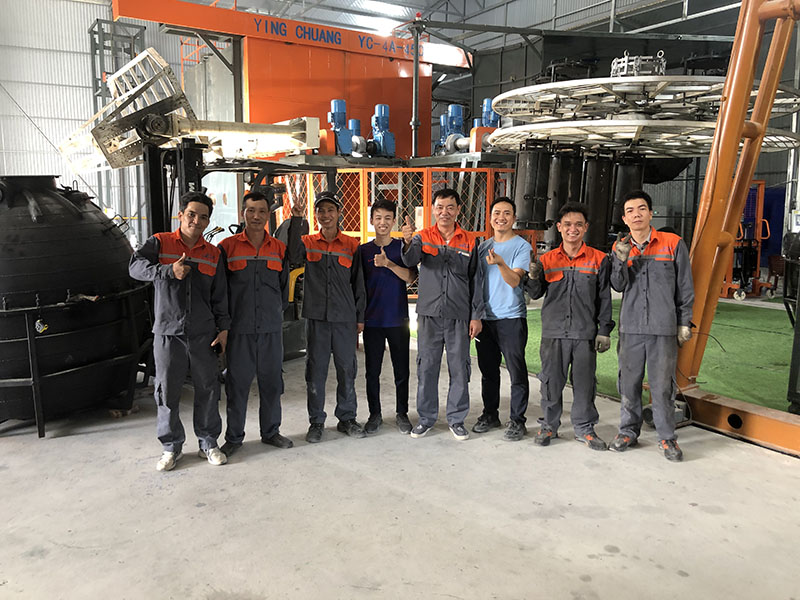 安裝現場合影留念